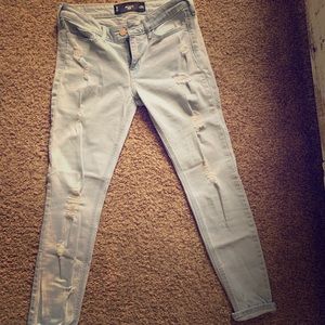 Hollister skinny distressed jean jegging